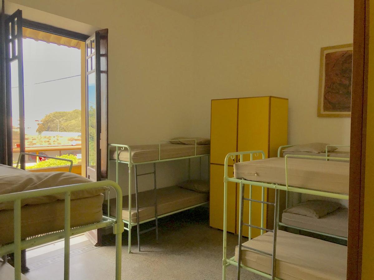 Ostello Apuano Marina Di Carrara Extérieur photo